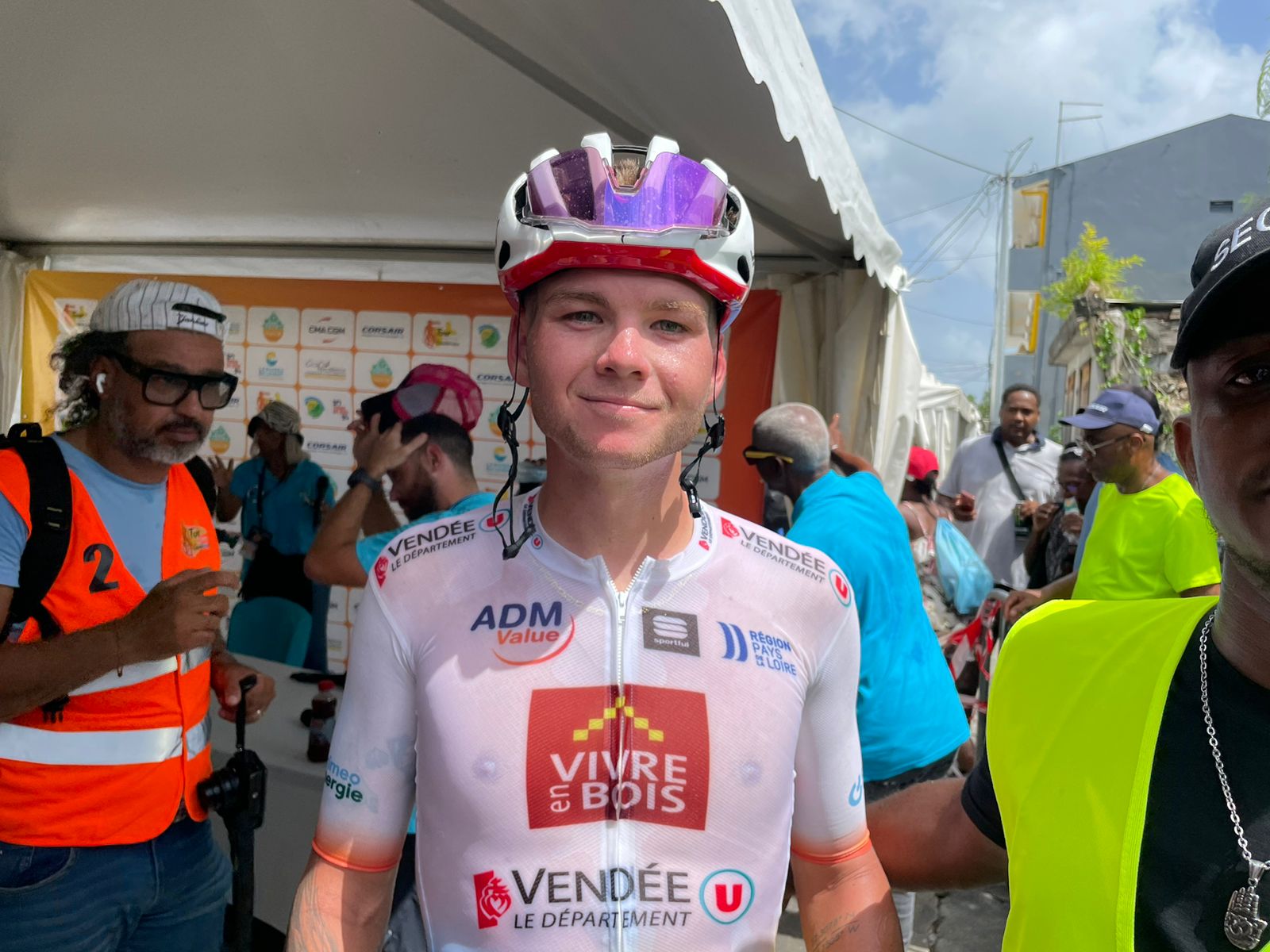 2e étape du Tour cycliste de Guadeloupe les Vendéens coupent lherbe